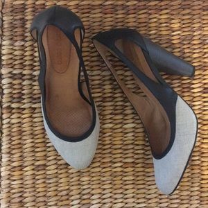Corso Como linen and leather heels